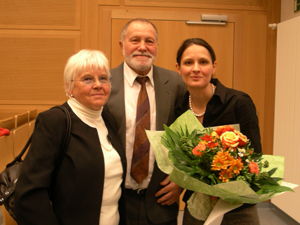 Shirley mit Ihren Großeltern